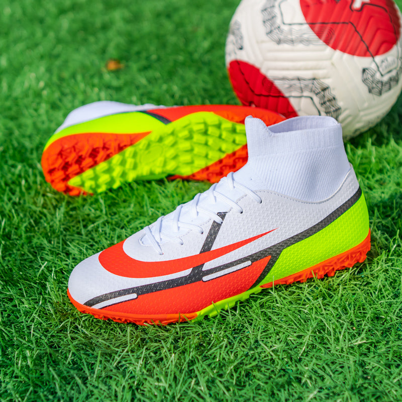 Men's Outdoor FG Soccer Shoes in Microfiber Material